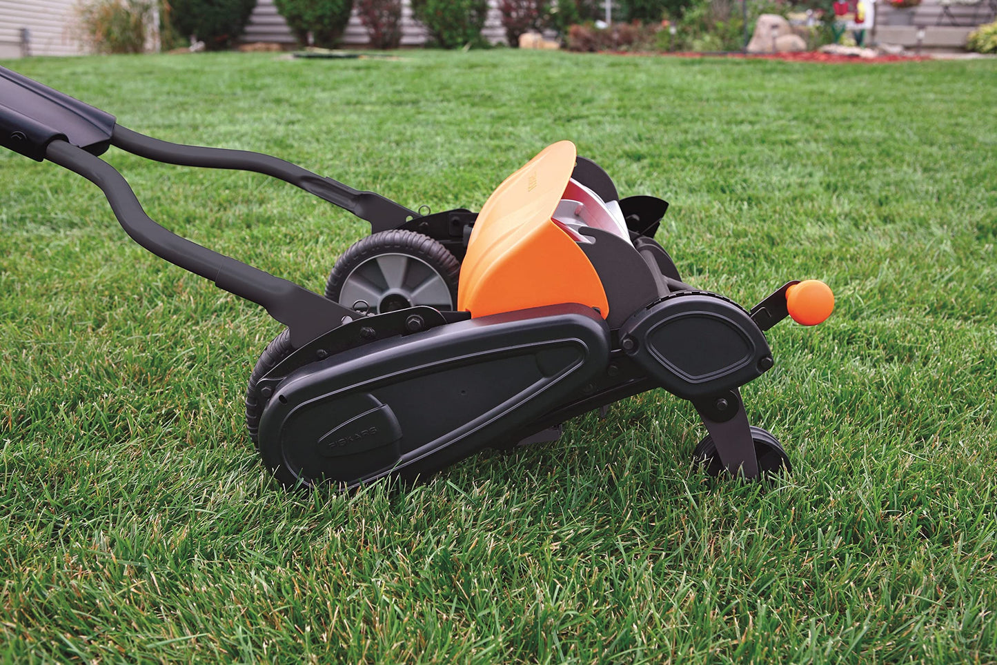 Fiskars StaySharp Max Cortacésped Manual 46cm, Corte Sin Contacto - 1000591
